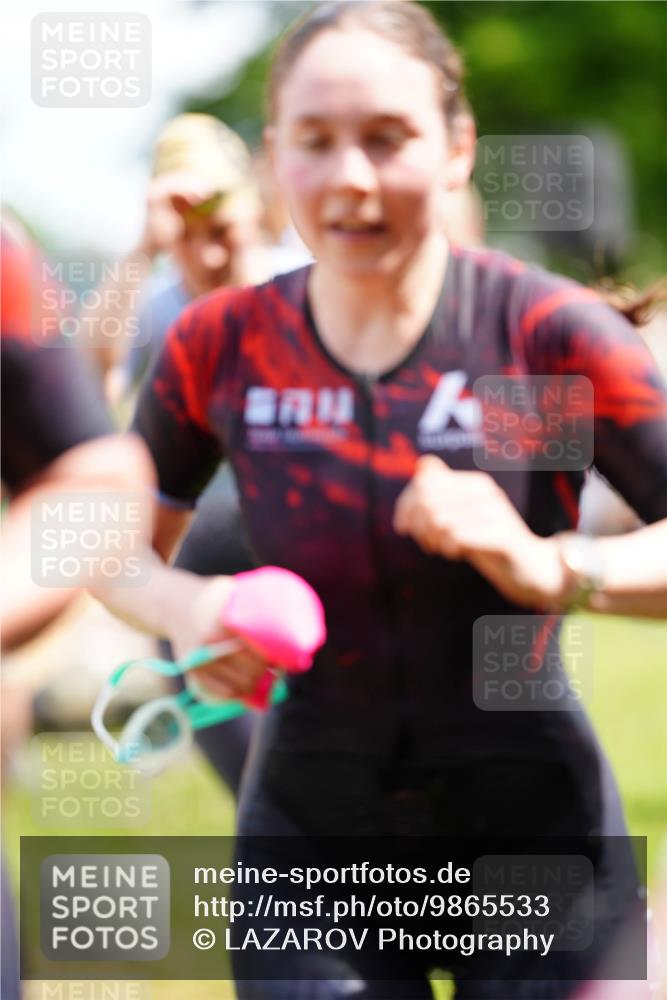21.06.2026 - 29. Vierlanden-Triathlon LAZAROV Photography http://msf.ph/oto/9865533 21.06.2026 13:09:54 Schwimmen 1118, 1126, 1129, 1131, 1138, 1147 meine-sportfotos.de