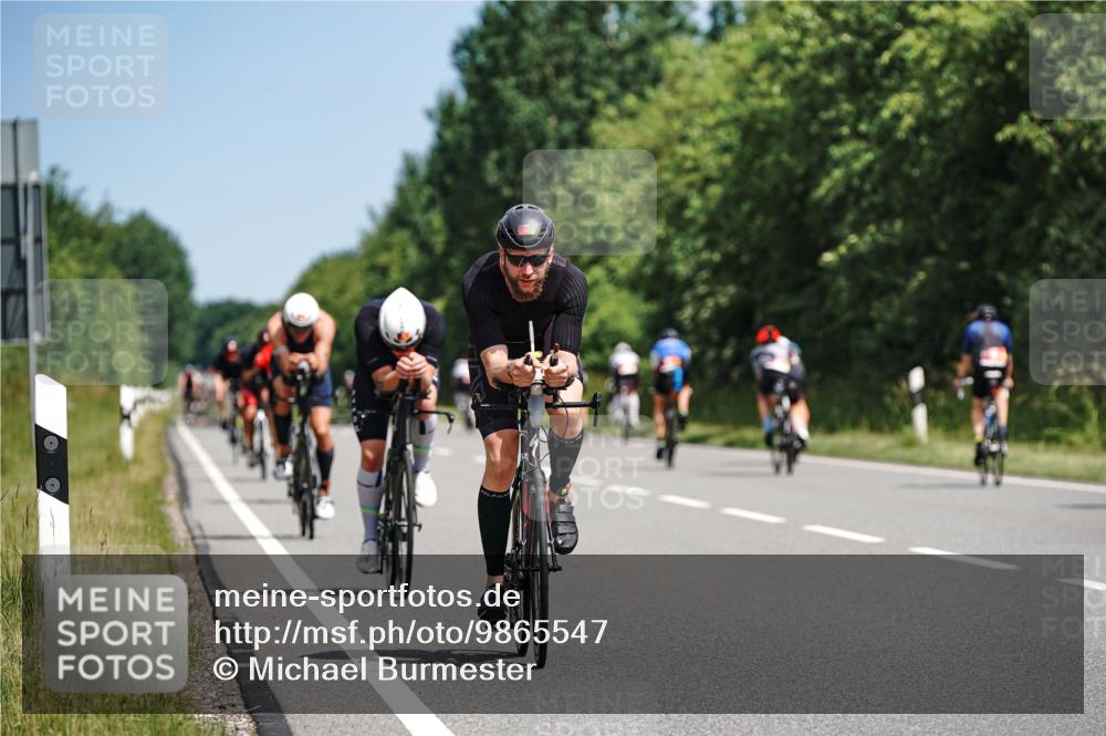 21.06.2026 - Viking Triathlon Michael Burmester http://msf.ph/oto/9865547 21.06.2026 11:59:15 Radfahren 47, 91, 242, 276, 306, 311, 313, 379, 421, 441, 444, 444, 510, 524, 531, 536, 537, 638, 638 meine-sportfotos.de