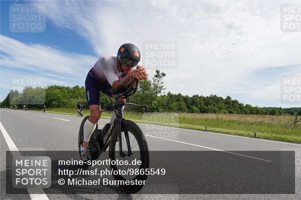 21.06.2026 - Viking Triathlon Michael Burmester http://msf.ph/oto/9865549 21.06.2026 11:10:58 Radfahren 36, 65, 74, 134, 147, 183, 230, 251, 270, 422, 617, 626 meine-sportfotos.de
