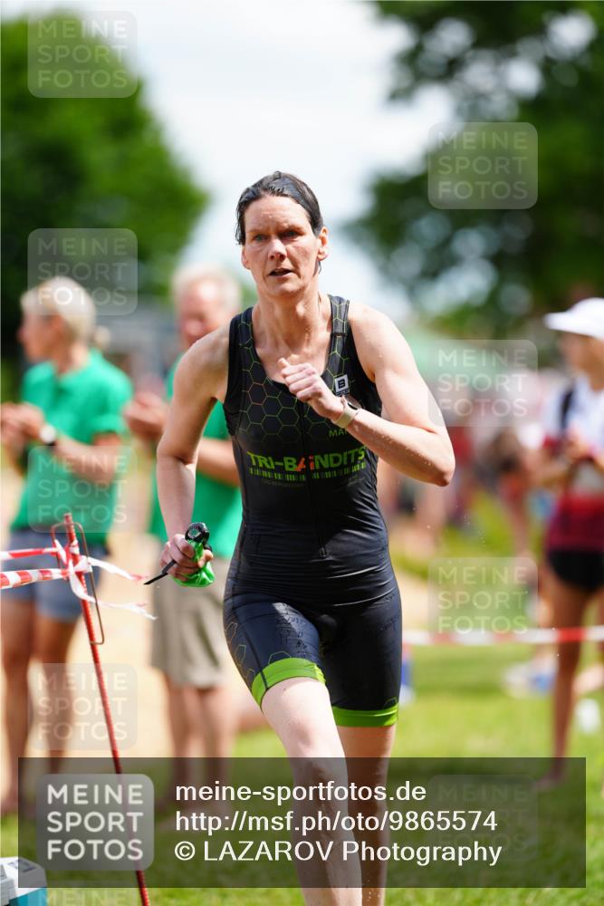 21.06.2026 - 29. Vierlanden-Triathlon LAZAROV Photography http://msf.ph/oto/9865574 21.06.2026 13:10:51 Schwimmen 1083, 1105, 1113, 1124, 1149, 1161 meine-sportfotos.de