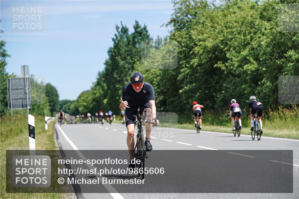 21.06.2026 - Viking Triathlon Michael Burmester http://msf.ph/oto/9865606 21.06.2026 11:59:22 Radfahren 47, 91, 173, 222, 242, 276, 306, 311, 313, 357, 379, 421, 441, 444, 510, 524, 536, 537, 638 meine-sportfotos.de