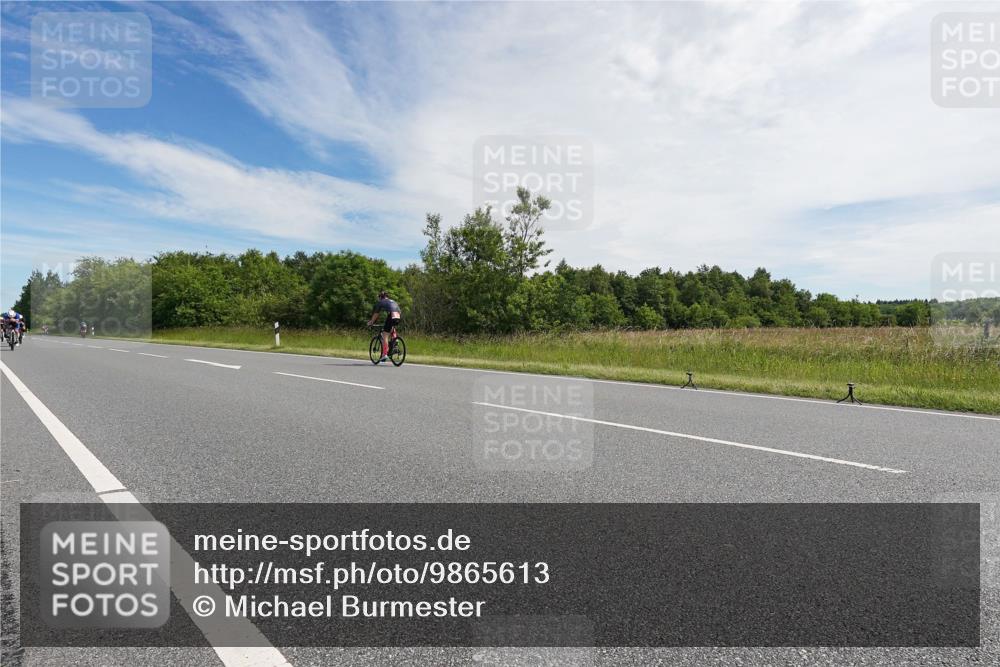 21.06.2026 - Viking Triathlon Michael Burmester http://msf.ph/oto/9865613 21.06.2026 11:17:41 Radfahren 18, 28, 49, 60, 131, 181, 261, 271, 360, 390, 409, 430, 432, 463, 501 meine-sportfotos.de