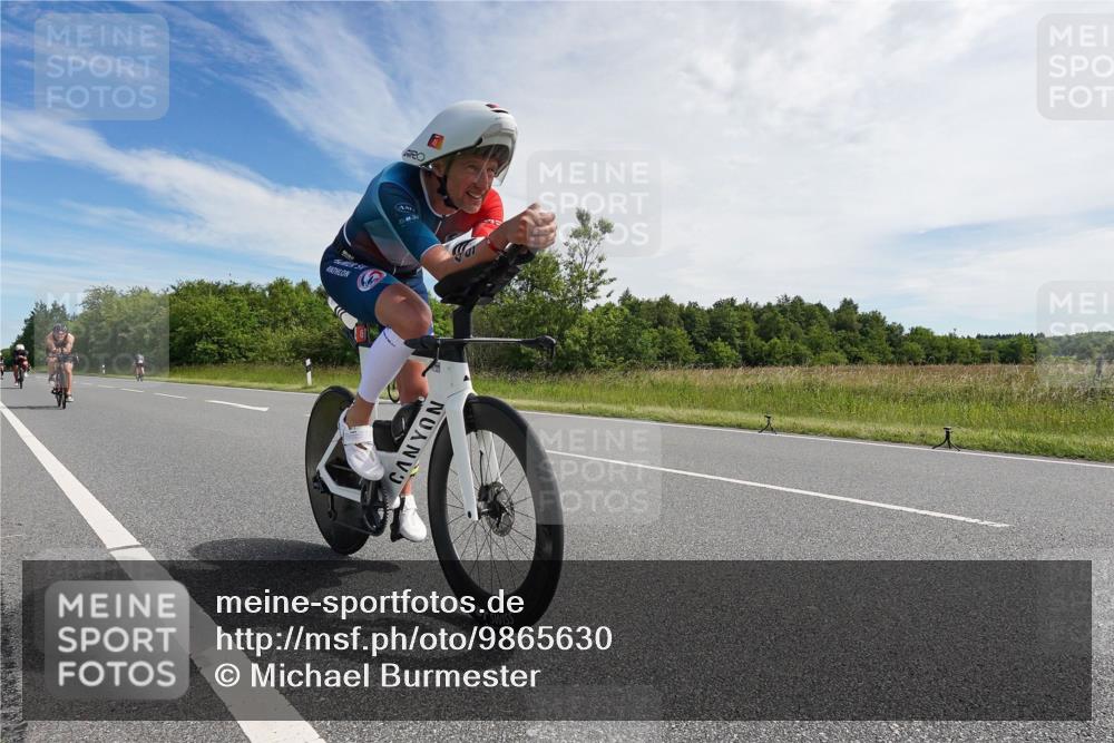 21.06.2026 - Viking Triathlon Michael Burmester http://msf.ph/oto/9865630 21.06.2026 11:17:45 Radfahren 18, 28, 49, 131, 181, 212, 261, 271, 360, 390, 409, 430, 432, 463, 501 meine-sportfotos.de