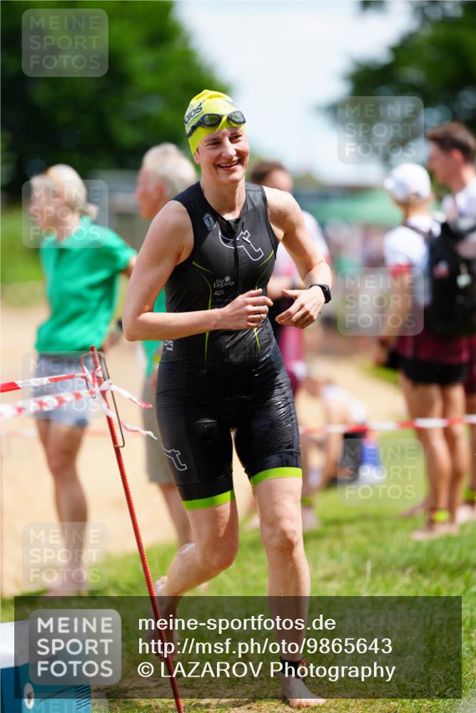21.06.2026 - 29. Vierlanden-Triathlon LAZAROV Photography http://msf.ph/oto/9865643 21.06.2026 13:11:30 Schwimmen 1122, 1155, 1158, 1164 meine-sportfotos.de
