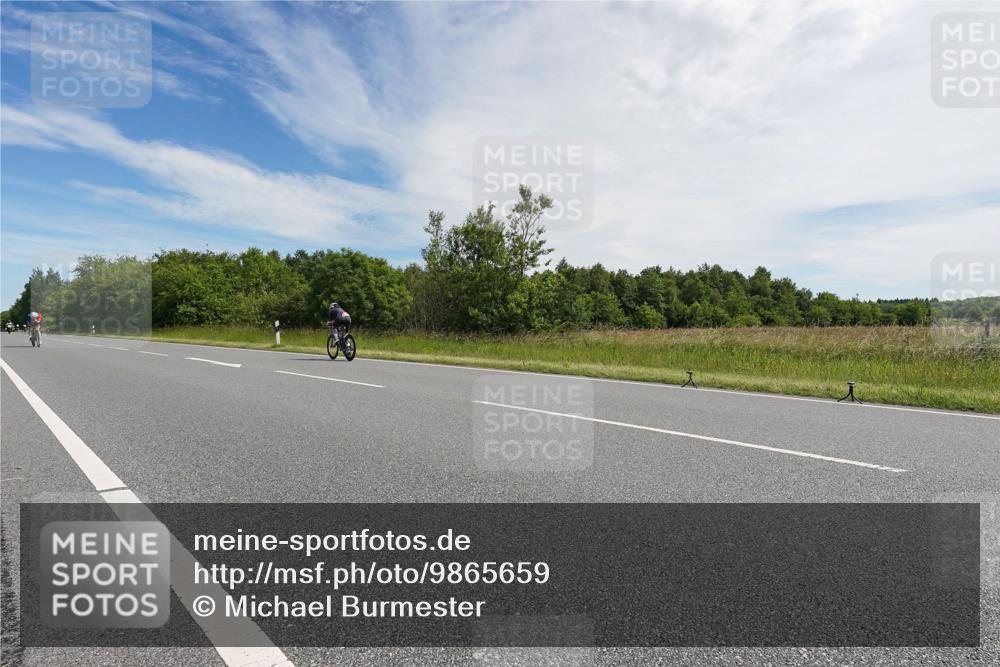 21.06.2026 - Viking Triathlon Michael Burmester http://msf.ph/oto/9865659 21.06.2026 11:18:36 Radfahren 42, 207, 252, 335, 434, 434, 440, 524, 613, 629 meine-sportfotos.de