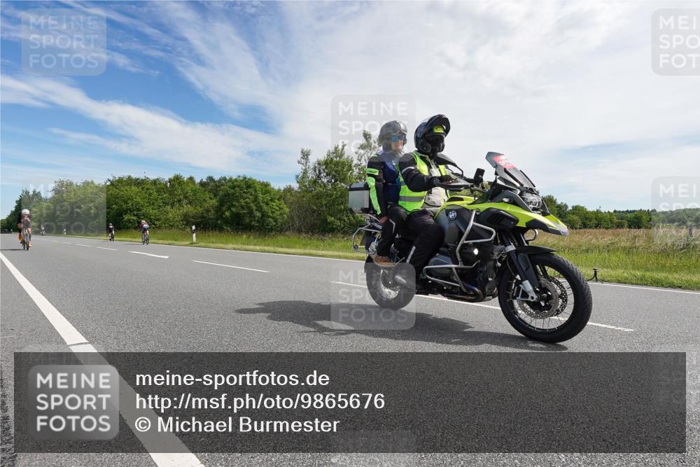 21.06.2026 - Viking Triathlon Michael Burmester http://msf.ph/oto/9865676 21.06.2026 11:18:43 Radfahren 42, 207, 252, 335, 434, 440, 483, 524, 613, 613, 629 meine-sportfotos.de