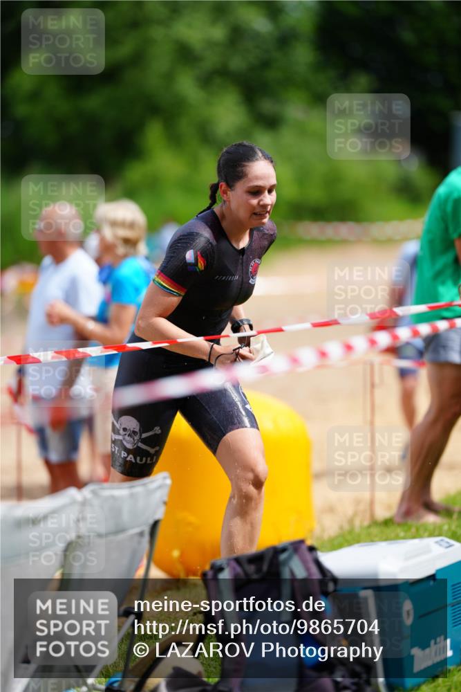 21.06.2026 - 29. Vierlanden-Triathlon LAZAROV Photography http://msf.ph/oto/9865704 21.06.2026 13:12:08 Schwimmen 1115, 1152, 1153, 1159 meine-sportfotos.de