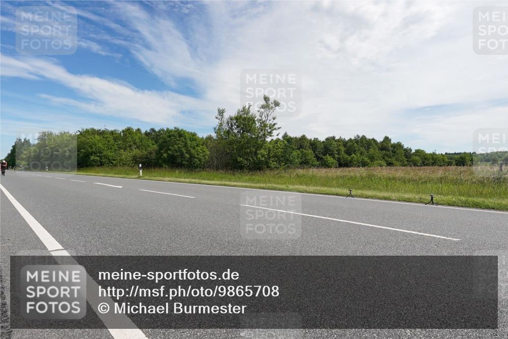 21.06.2026 - Viking Triathlon Michael Burmester http://msf.ph/oto/9865708 21.06.2026 11:19:00 Radfahren 1, 4, 47, 221, 242, 295, 311, 372, 378, 449, 483, 495, 537, 576, 613, 623, 629 meine-sportfotos.de
