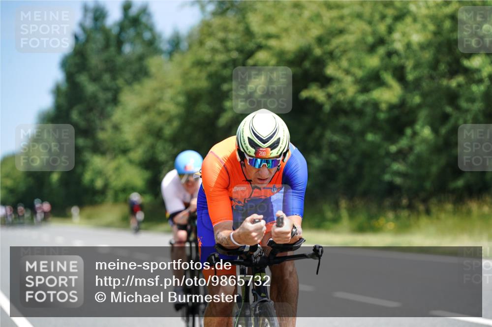 21.06.2026 - Viking Triathlon Michael Burmester http://msf.ph/oto/9865732 21.06.2026 12:00:42 Radfahren 42, 155, 170, 200, 260, 285, 317, 332, 366, 404, 554, 554, 568, 604, 617, 623, 639 meine-sportfotos.de