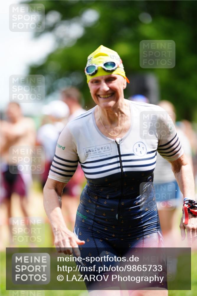21.06.2026 - 29. Vierlanden-Triathlon LAZAROV Photography http://msf.ph/oto/9865733 21.06.2026 13:12:18 Schwimmen 1152, 1159 meine-sportfotos.de