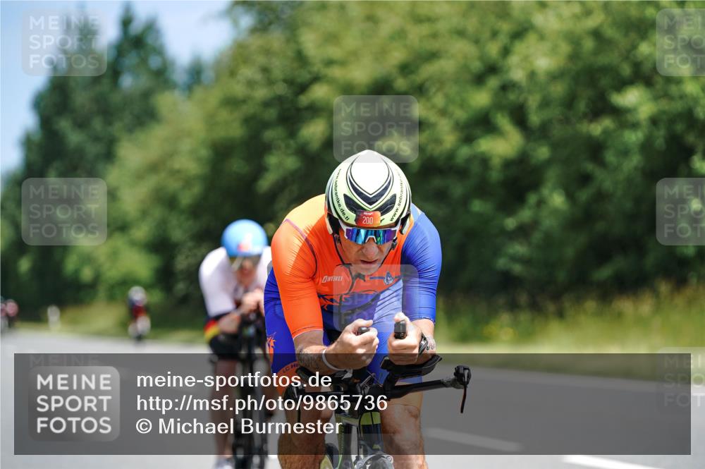 21.06.2026 - Viking Triathlon Michael Burmester http://msf.ph/oto/9865736 21.06.2026 12:00:42 Radfahren 42, 155, 170, 200, 260, 285, 317, 332, 366, 404, 554, 554, 568, 604, 617, 623, 639 meine-sportfotos.de
