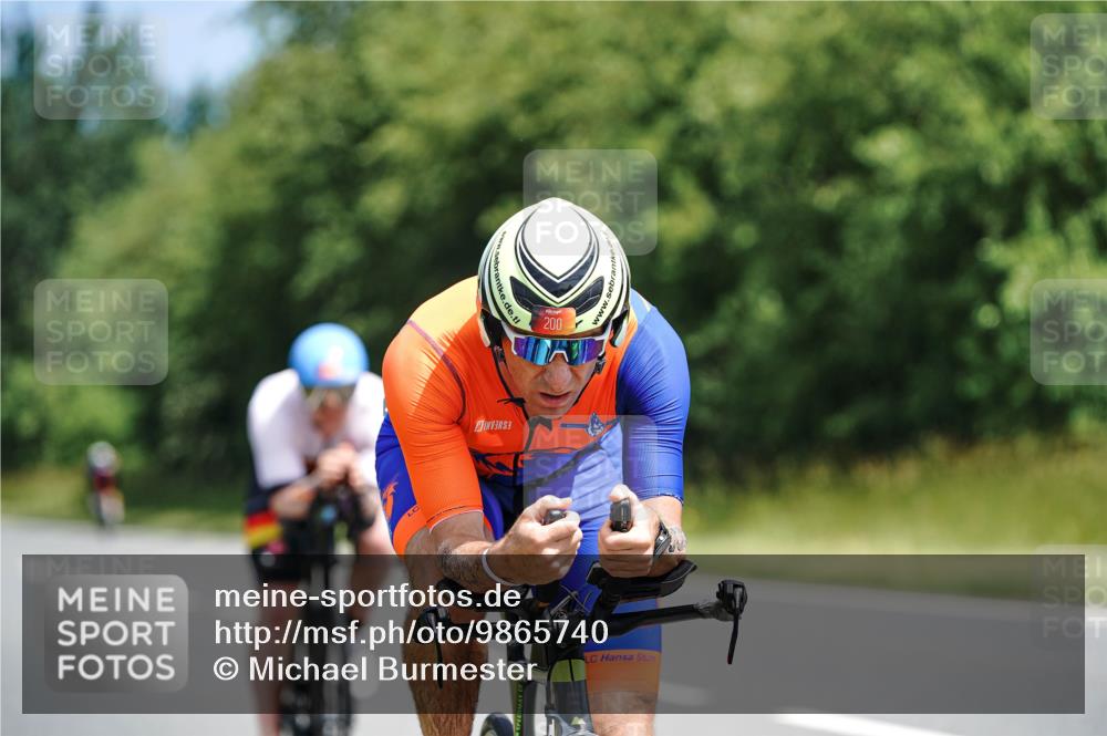 21.06.2026 - Viking Triathlon Michael Burmester http://msf.ph/oto/9865740 21.06.2026 12:00:42 Radfahren 42, 155, 170, 200, 260, 285, 317, 332, 366, 404, 554, 554, 568, 604, 617, 623, 639 meine-sportfotos.de