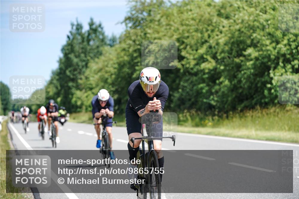 21.06.2026 - Viking Triathlon Michael Burmester http://msf.ph/oto/9865755 21.06.2026 12:01:06 Radfahren 30, 43, 82, 155, 170, 260, 260, 317, 323, 343, 366, 390, 391, 472, 548, 554, 555, 646 meine-sportfotos.de