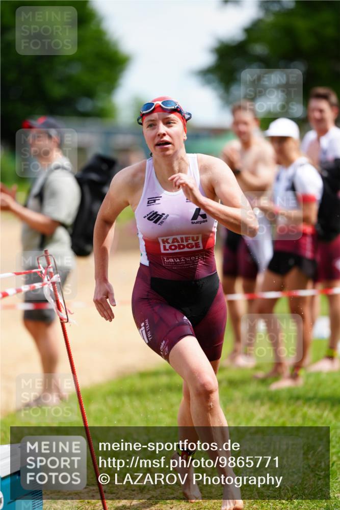 21.06.2026 - 29. Vierlanden-Triathlon LAZAROV Photography http://msf.ph/oto/9865771 21.06.2026 13:12:51 Schwimmen 1119 meine-sportfotos.de