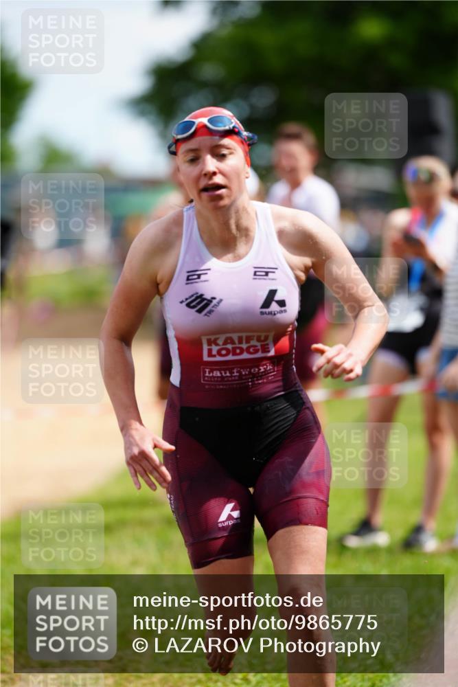 21.06.2026 - 29. Vierlanden-Triathlon LAZAROV Photography http://msf.ph/oto/9865775 21.06.2026 13:12:52 Schwimmen 1119 meine-sportfotos.de