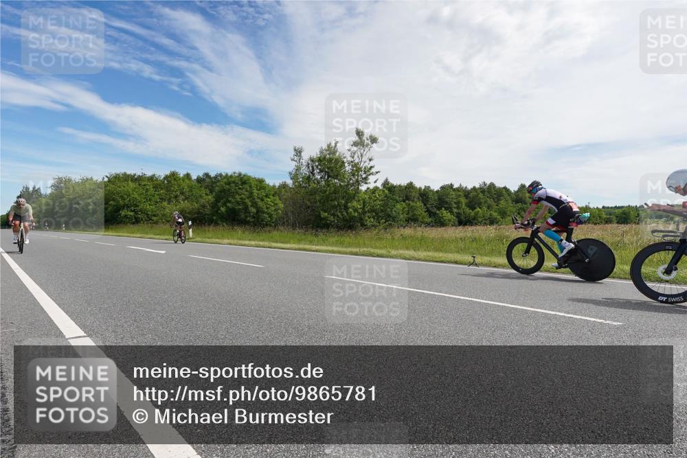 21.06.2026 - Viking Triathlon Michael Burmester http://msf.ph/oto/9865781 21.06.2026 11:19:34 Radfahren 17, 185, 198, 254, 297, 346, 416, 551, 604, 644 meine-sportfotos.de