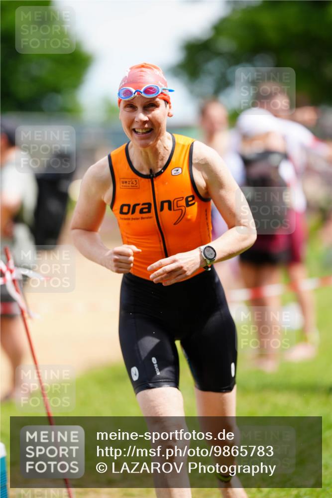 21.06.2026 - 29. Vierlanden-Triathlon LAZAROV Photography http://msf.ph/oto/9865783 21.06.2026 13:13:13 Schwimmen 1106, 1109, 1143 meine-sportfotos.de