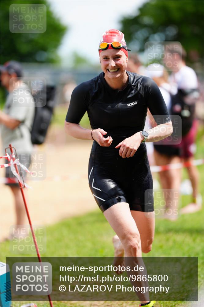 21.06.2026 - 29. Vierlanden-Triathlon LAZAROV Photography http://msf.ph/oto/9865800 21.06.2026 13:13:20 Schwimmen 1106, 1109, 1143 meine-sportfotos.de