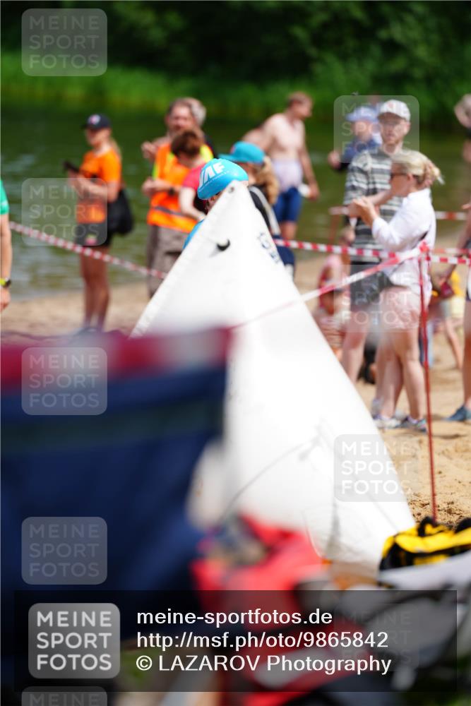 21.06.2026 - 29. Vierlanden-Triathlon LAZAROV Photography http://msf.ph/oto/9865842 21.06.2026 13:15:01 Schwimmen 1137, 1160 meine-sportfotos.de