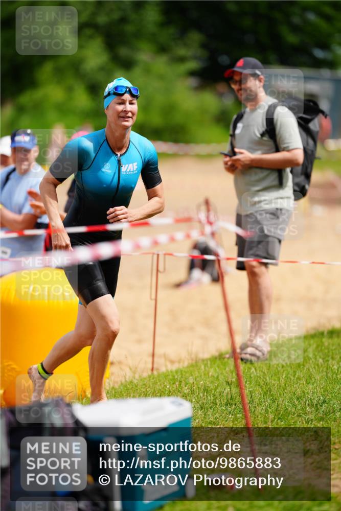 21.06.2026 - 29. Vierlanden-Triathlon LAZAROV Photography http://msf.ph/oto/9865883 21.06.2026 13:16:07 Schwimmen 1141 meine-sportfotos.de