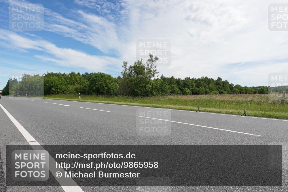 21.06.2026 - Viking Triathlon Michael Burmester http://msf.ph/oto/9865958 21.06.2026 11:21:28 Radfahren 24, 40, 43, 51, 76, 76, 82, 171, 203, 285, 298, 328, 365, 380, 427, 433, 648 meine-sportfotos.de