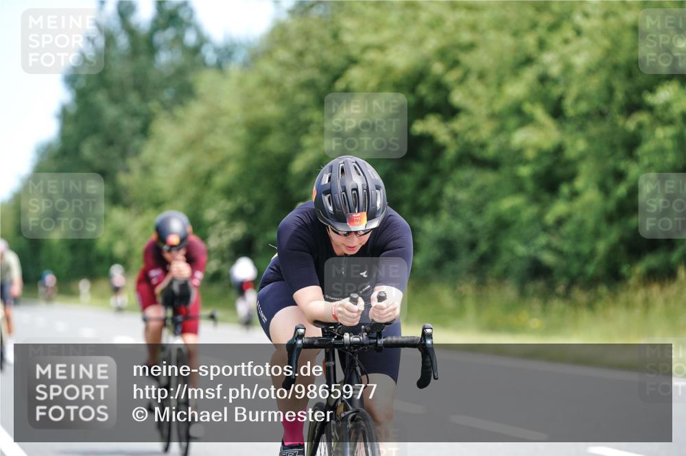 21.06.2026 - Viking Triathlon Michael Burmester http://msf.ph/oto/9865977 21.06.2026 12:02:57 Radfahren 17, 119, 127, 144, 169, 280, 527, 561, 644, 658 meine-sportfotos.de