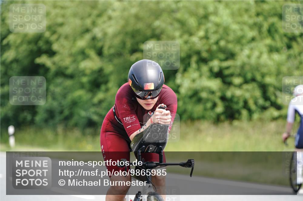 21.06.2026 - Viking Triathlon Michael Burmester http://msf.ph/oto/9865985 21.06.2026 12:02:58 Radfahren 17, 119, 127, 169, 271, 280, 527, 561, 644, 658 meine-sportfotos.de