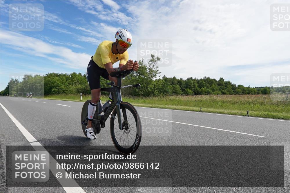 21.06.2026 - Viking Triathlon Michael Burmester http://msf.ph/oto/9866142 21.06.2026 11:23:58 Radfahren 5, 31, 46, 219, 244, 371, 407, 441, 455, 643 meine-sportfotos.de