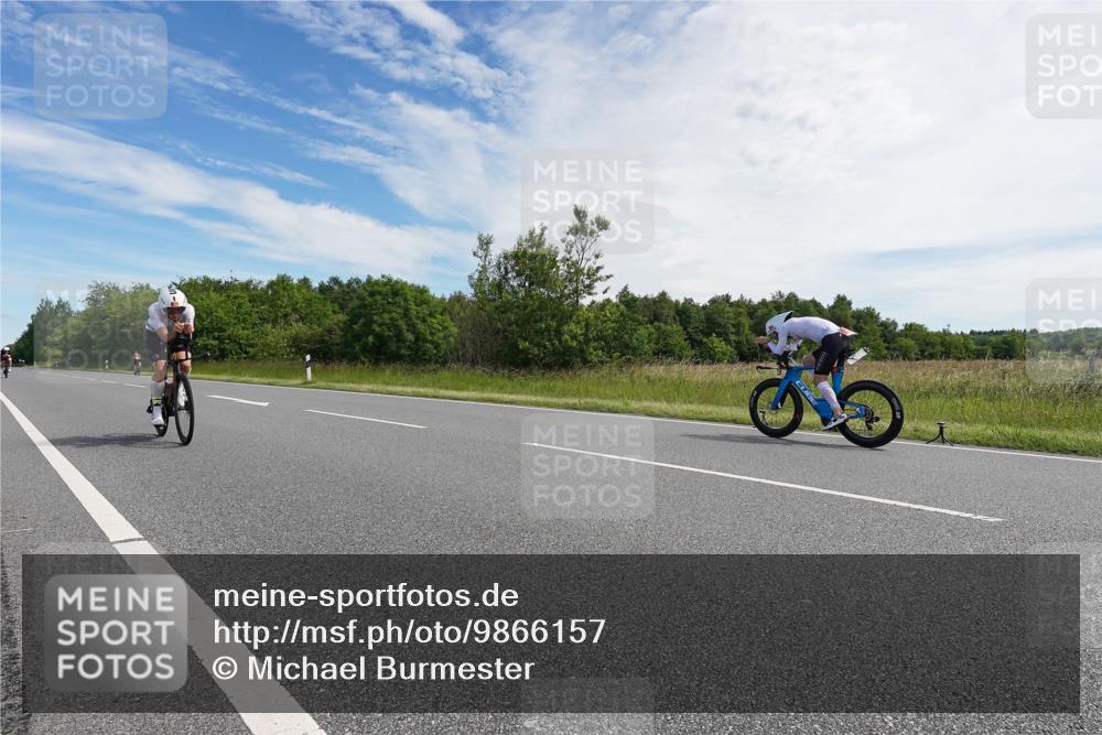 21.06.2026 - Viking Triathlon Michael Burmester http://msf.ph/oto/9866157 21.06.2026 11:24:15 Radfahren 16, 46, 53, 142, 214, 226, 239, 362, 364, 508 meine-sportfotos.de