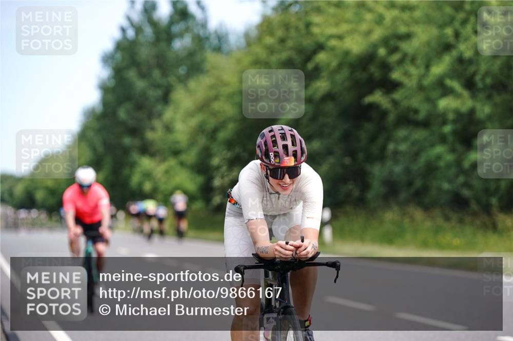 21.06.2026 - Viking Triathlon Michael Burmester http://msf.ph/oto/9866167 21.06.2026 12:04:34 Radfahren 73, 75, 78, 126, 172, 252, 613, 642, 659, 659, 665 meine-sportfotos.de