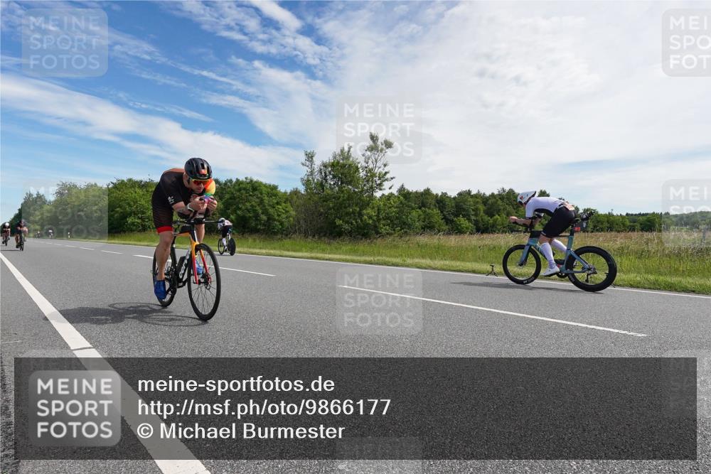 21.06.2026 - Viking Triathlon Michael Burmester http://msf.ph/oto/9866177 21.06.2026 11:24:22 Radfahren 16, 53, 89, 142, 182, 214, 226, 239, 362, 364, 424, 508 meine-sportfotos.de
