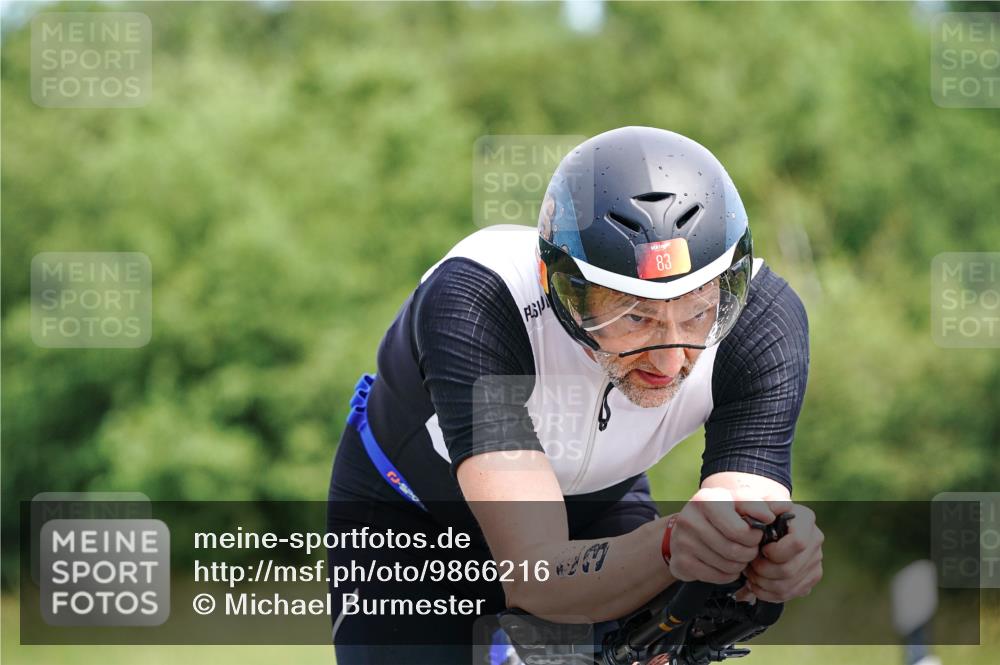 21.06.2026 - Viking Triathlon Michael Burmester http://msf.ph/oto/9866216 21.06.2026 12:05:05 Radfahren 83, 98, 142, 304, 380, 474, 542, 642, 645, 669 meine-sportfotos.de