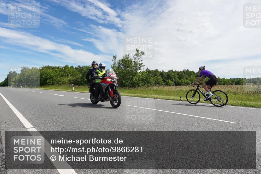 21.06.2026 - Viking Triathlon Michael Burmester http://msf.ph/oto/9866281 21.06.2026 11:25:23 Radfahren 20, 81, 81, 83, 84, 106, 113, 132, 160, 160, 224, 491, 502, 504 meine-sportfotos.de