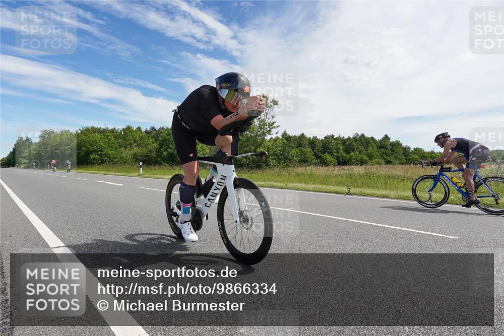 21.06.2026 - Viking Triathlon Michael Burmester http://msf.ph/oto/9866334 21.06.2026 11:26:01 Radfahren 52, 58, 86, 133, 165, 169, 189, 280, 309, 316, 456, 474, 526, 527, 645, 664 meine-sportfotos.de