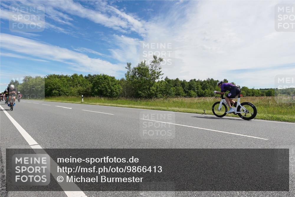 21.06.2026 - Viking Triathlon Michael Burmester http://msf.ph/oto/9866413 21.06.2026 11:27:11 Radfahren 41, 44, 63, 65, 74, 74, 87, 94, 111, 154, 162, 163, 166, 227, 266, 275, 344, 411, 460, 484, 522, 569, 651, 668 meine-sportfotos.de