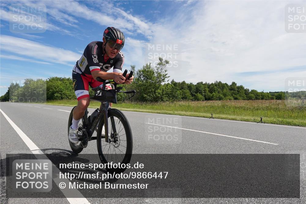 21.06.2026 - Viking Triathlon Michael Burmester http://msf.ph/oto/9866447 21.06.2026 11:27:26 Radfahren 87, 154, 166, 227, 417, 484, 567, 649, 665 meine-sportfotos.de