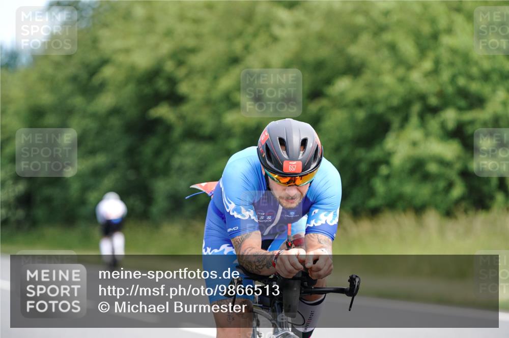 21.06.2026 - Viking Triathlon Michael Burmester http://msf.ph/oto/9866513 21.06.2026 12:08:21 Radfahren 37, 138, 295, 305, 410, 411, 490, 622, 652 meine-sportfotos.de
