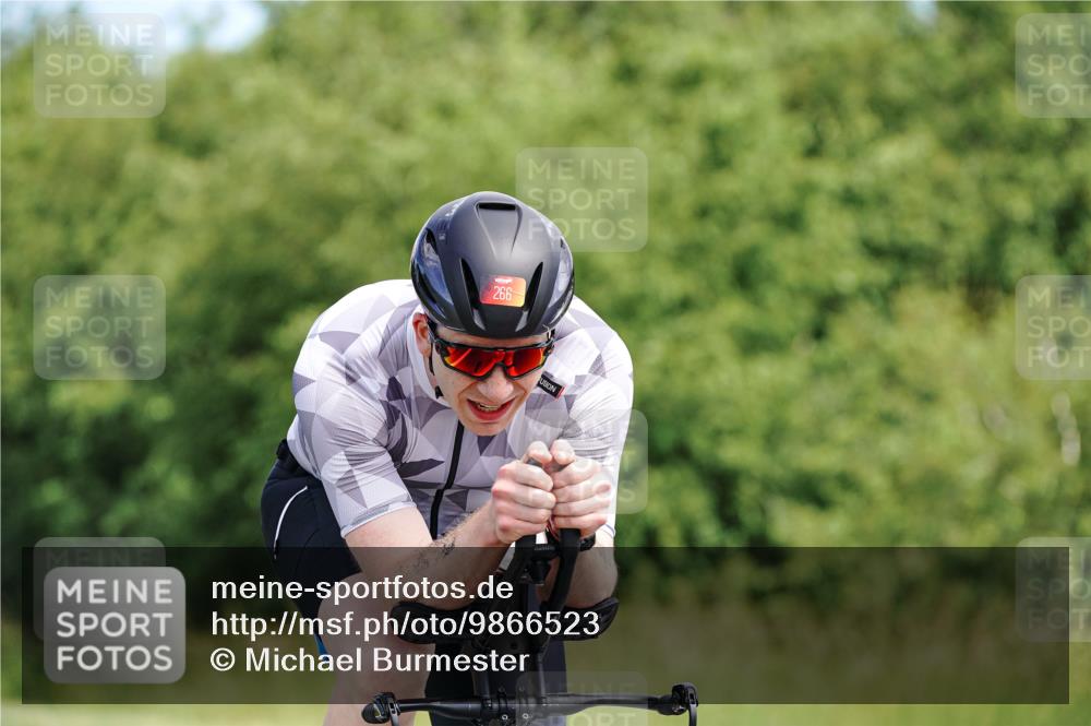 21.06.2026 - Viking Triathlon Michael Burmester http://msf.ph/oto/9866523 21.06.2026 12:08:48 Radfahren 63, 68, 72, 89, 123, 123, 162, 181, 224, 266, 295, 359, 370, 370, 409, 409, 427, 427 meine-sportfotos.de