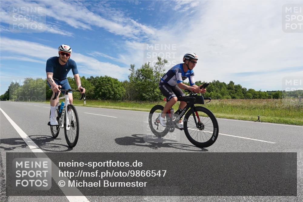 21.06.2026 - Viking Triathlon Michael Burmester http://msf.ph/oto/9866547 21.06.2026 11:29:01 Radfahren 253, 286, 485, 553, 616, 631 meine-sportfotos.de