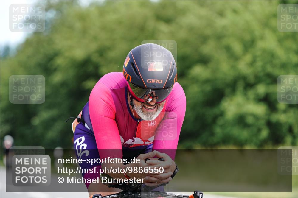 21.06.2026 - Viking Triathlon Michael Burmester http://msf.ph/oto/9866550 21.06.2026 12:09:02 Radfahren 9, 63, 72, 84, 104, 109, 115, 123, 145, 162, 180, 181, 181, 224, 359, 370, 383, 409, 427, 446, 500, 612, 626 meine-sportfotos.de