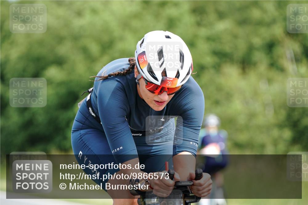 21.06.2026 - Viking Triathlon Michael Burmester http://msf.ph/oto/9866573 21.06.2026 12:09:24 Radfahren 9, 20, 20, 27, 104, 109, 115, 145, 181, 383, 386, 416, 416, 446, 612, 626 meine-sportfotos.de