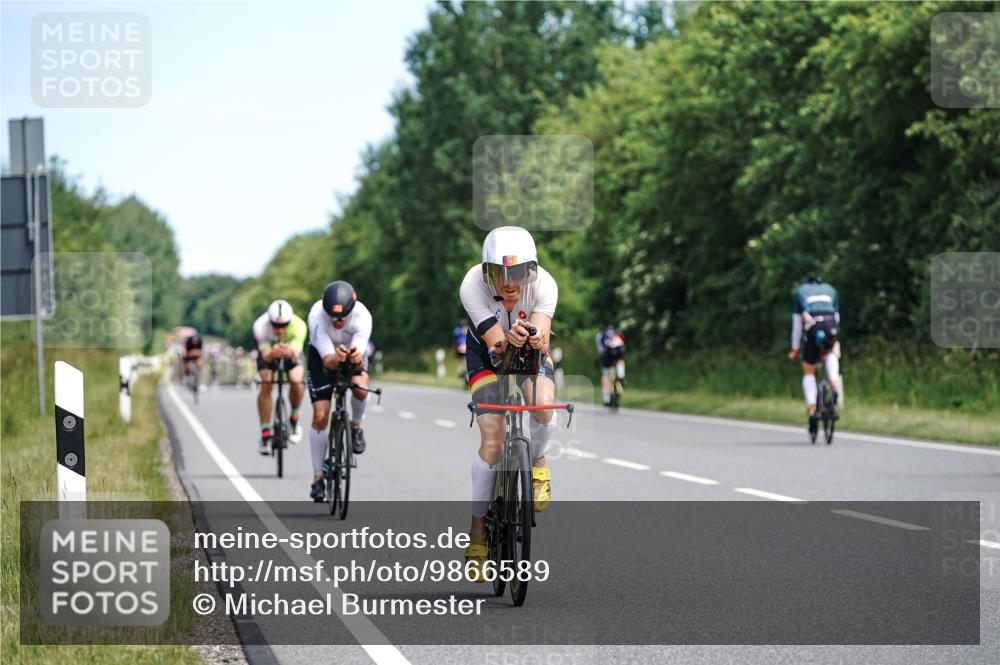 21.06.2026 - Viking Triathlon Michael Burmester http://msf.ph/oto/9866589 21.06.2026 12:09:51 Radfahren 64, 185, 185, 378, 378, 438, 460, 484, 522 meine-sportfotos.de