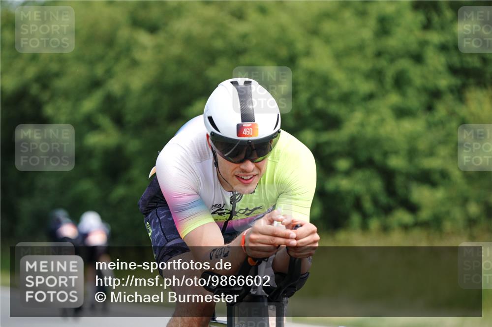 21.06.2026 - Viking Triathlon Michael Burmester http://msf.ph/oto/9866602 21.06.2026 12:09:55 Radfahren 64, 185, 185, 298, 378, 438, 460, 484, 522 meine-sportfotos.de