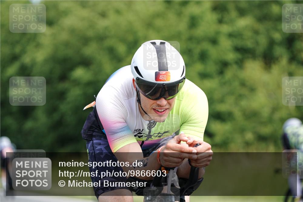 21.06.2026 - Viking Triathlon Michael Burmester http://msf.ph/oto/9866603 21.06.2026 12:09:55 Radfahren 64, 185, 185, 298, 378, 438, 460, 484, 522 meine-sportfotos.de