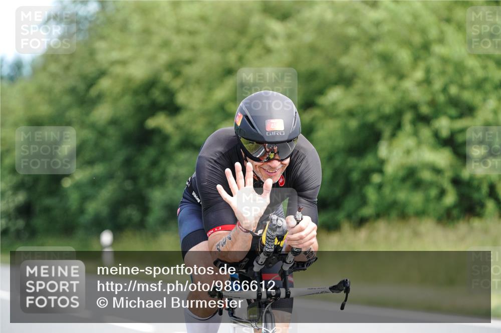 21.06.2026 - Viking Triathlon Michael Burmester http://msf.ph/oto/9866612 21.06.2026 12:10:02 Radfahren 185, 298, 378, 460, 471, 484, 522 meine-sportfotos.de