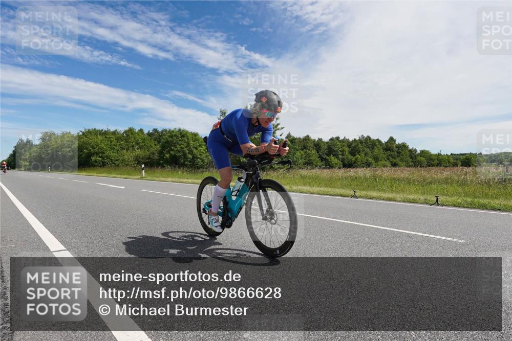 21.06.2026 - Viking Triathlon Michael Burmester http://msf.ph/oto/9866628 21.06.2026 11:30:34 Radfahren 152, 175, 229, 296, 405, 647 meine-sportfotos.de