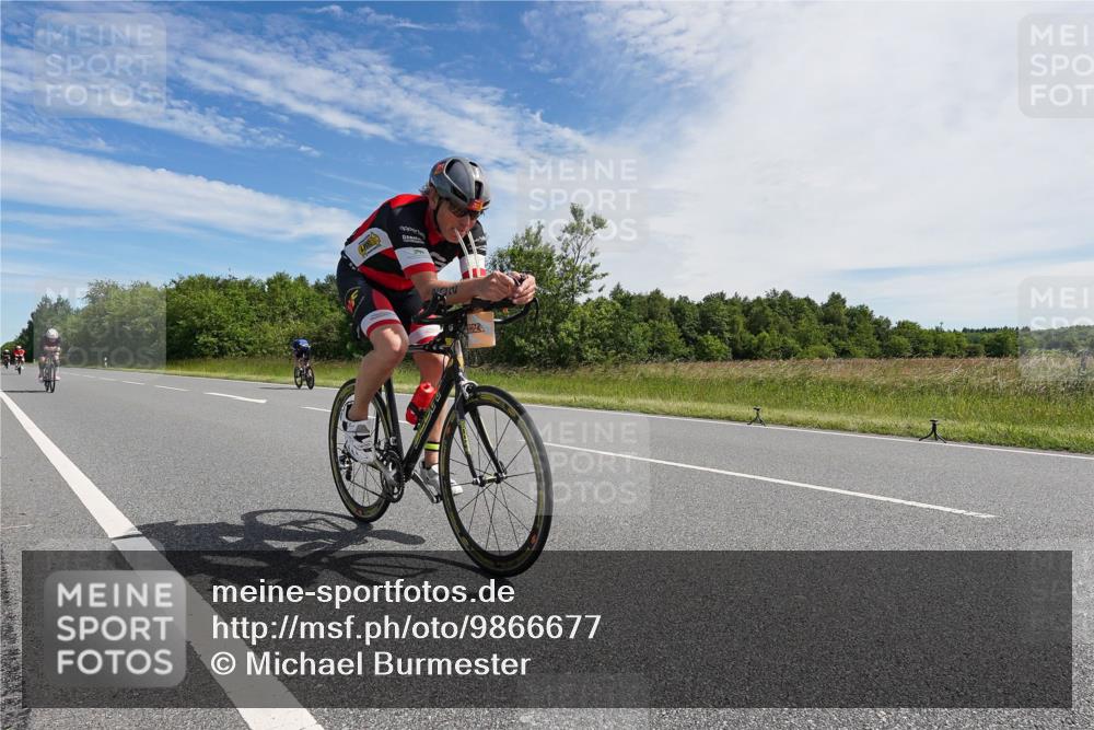 21.06.2026 - Viking Triathlon Michael Burmester http://msf.ph/oto/9866677 21.06.2026 11:31:35 Radfahren 14, 62, 80, 93, 109, 145, 180, 195, 202, 302, 325, 379, 383, 446, 454, 461, 482, 500, 528, 614 meine-sportfotos.de