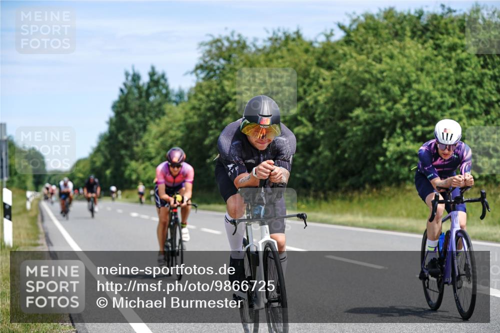21.06.2026 - Viking Triathlon Michael Burmester http://msf.ph/oto/9866725 21.06.2026 12:12:36 Radfahren 28, 34, 45, 49, 125, 150, 168, 188, 301, 303, 315, 327, 340, 360, 485, 491, 502, 513, 553, 566, 578, 601, 663 meine-sportfotos.de