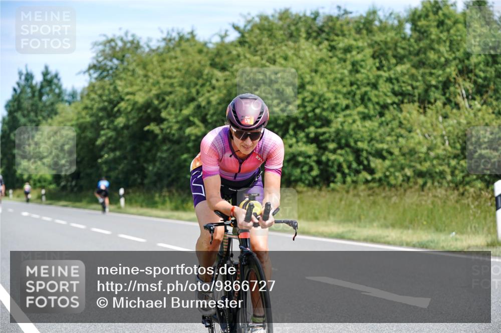 21.06.2026 - Viking Triathlon Michael Burmester http://msf.ph/oto/9866727 21.06.2026 12:12:37 Radfahren 28, 34, 45, 49, 125, 150, 168, 188, 301, 303, 315, 327, 340, 360, 473, 485, 491, 502, 513, 553, 566, 578, 601, 663 meine-sportfotos.de