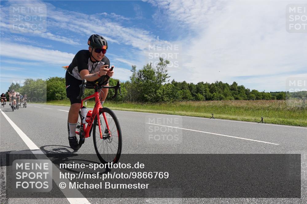 21.06.2026 - Viking Triathlon Michael Burmester http://msf.ph/oto/9866769 21.06.2026 11:33:13 Radfahren 69, 85, 107, 265, 274, 339, 377, 421, 423, 452, 497, 516, 574 meine-sportfotos.de